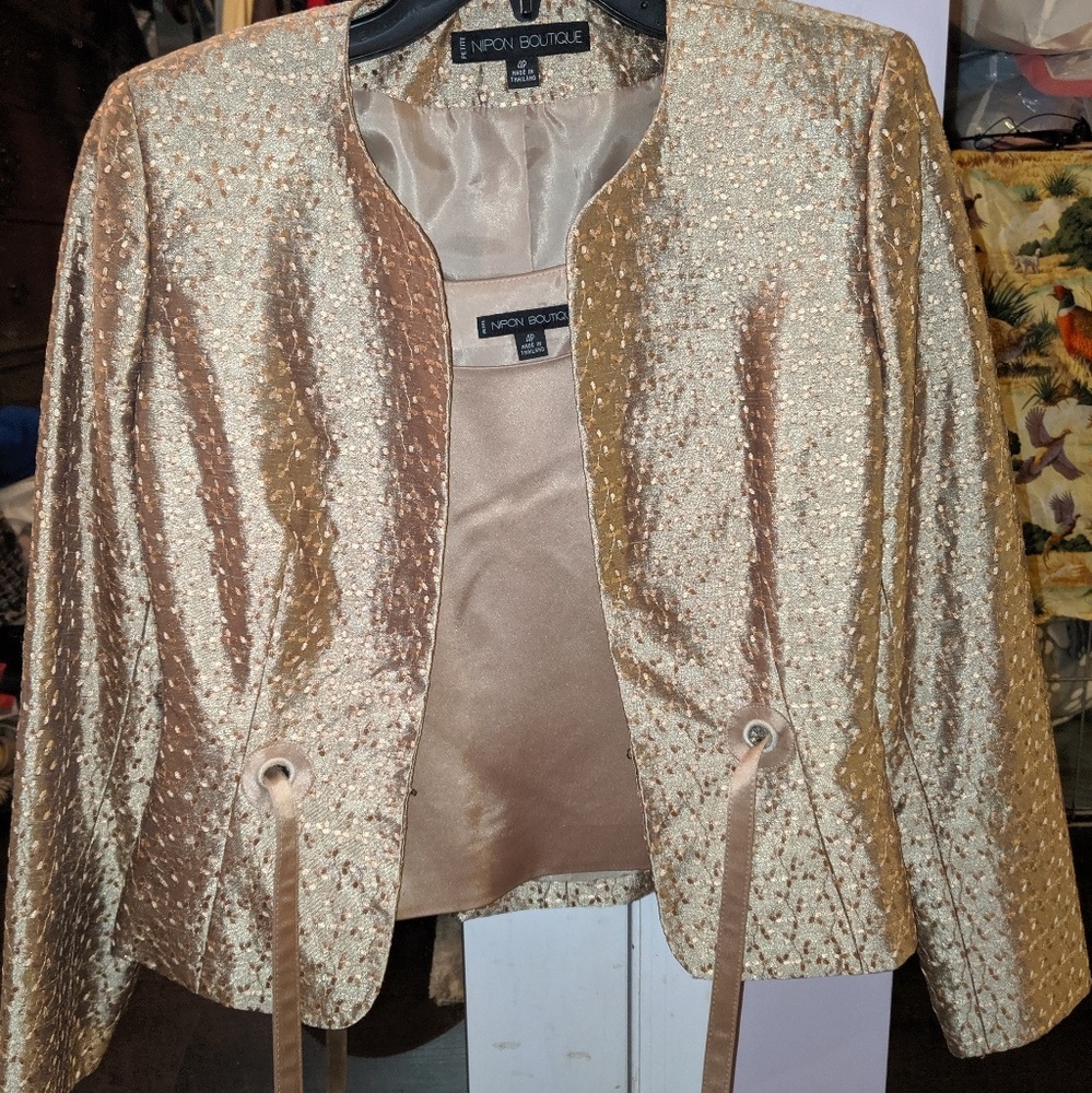 Nipon Boutique size 4p three piece suit